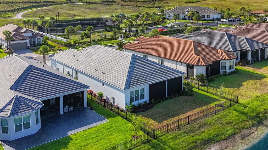 6145 Grandview Hill Court Bradenton FL 34203