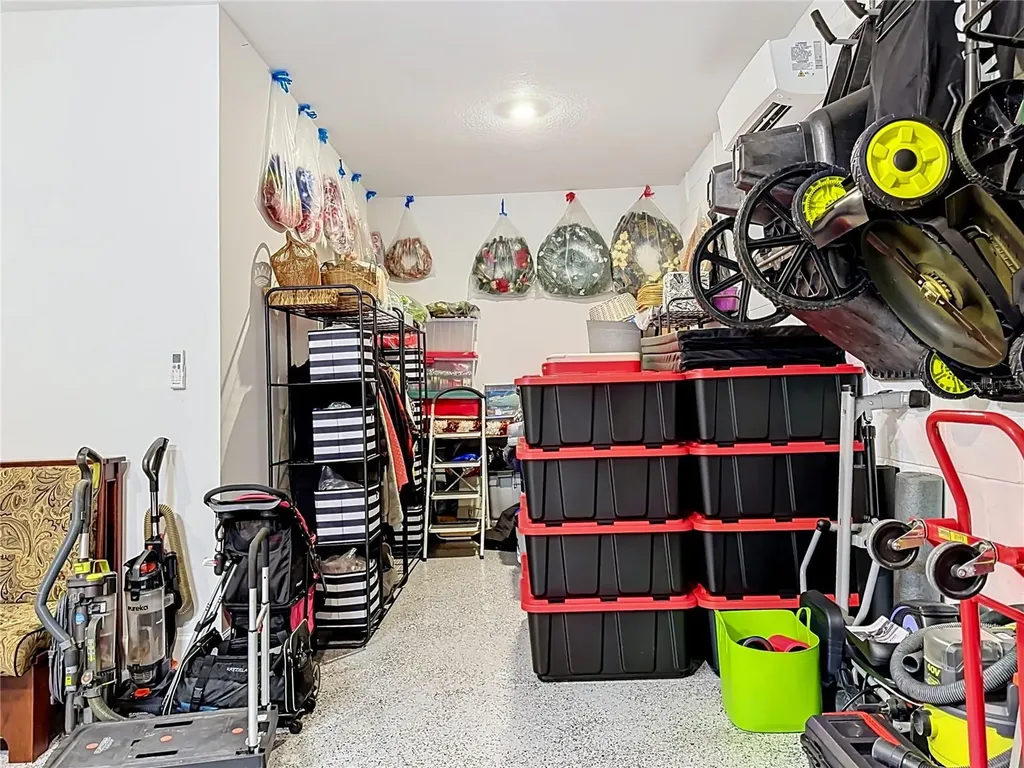 6145 Grandview Hill Court Bradenton FL 34203
