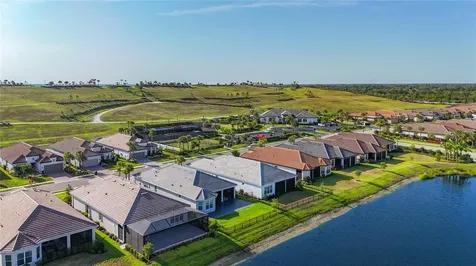6145 Grandview Hill Court Bradenton FL 34203