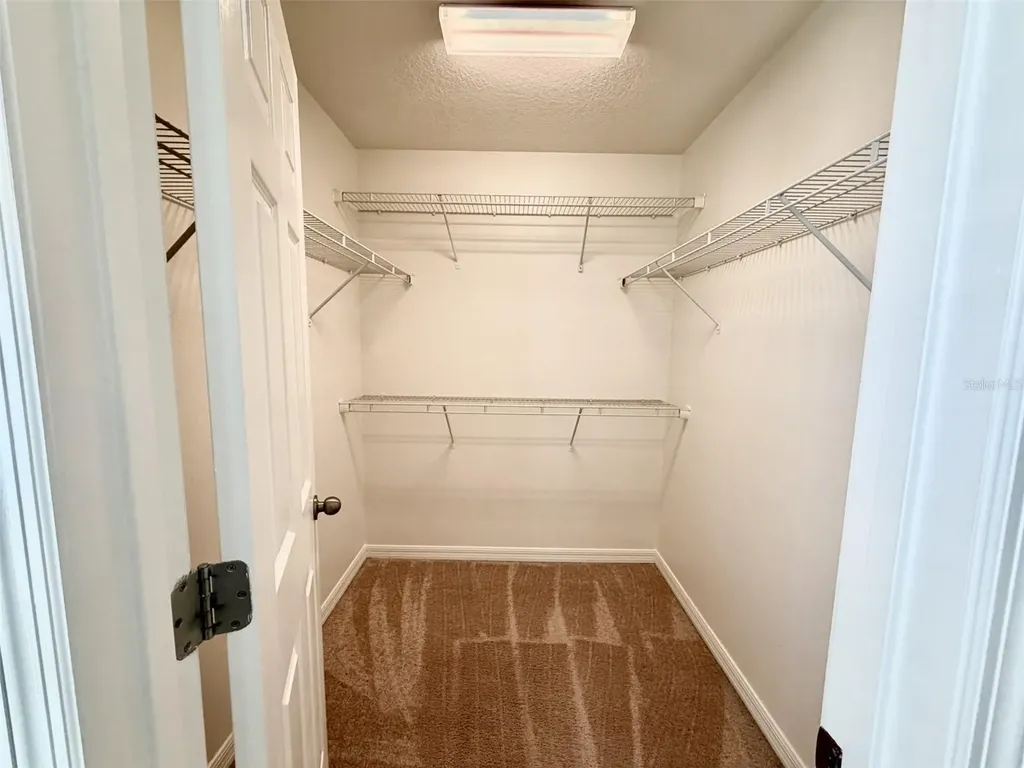 8568 Dufferin Lane Orlando FL 32832