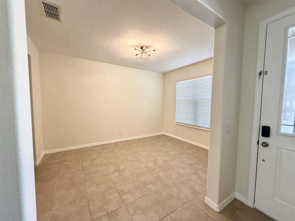8568 Dufferin Lane Orlando FL 32832
