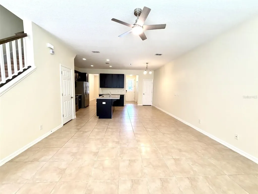 8568 Dufferin Lane Orlando FL 32832