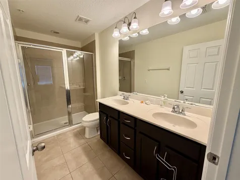 8568 Dufferin Lane Orlando FL 32832