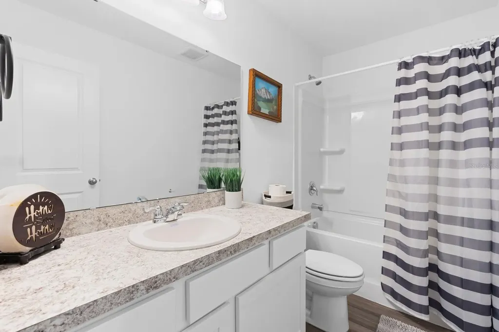 38465 Honeysuckle Drive Dade City FL 33525