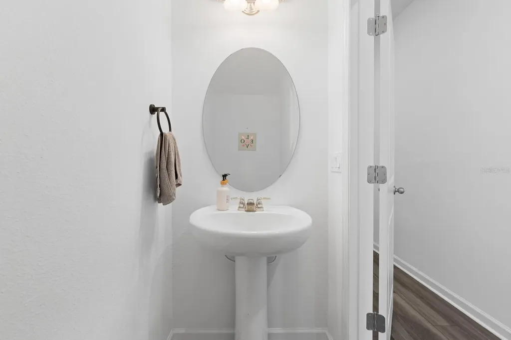 38465 Honeysuckle Drive Dade City FL 33525