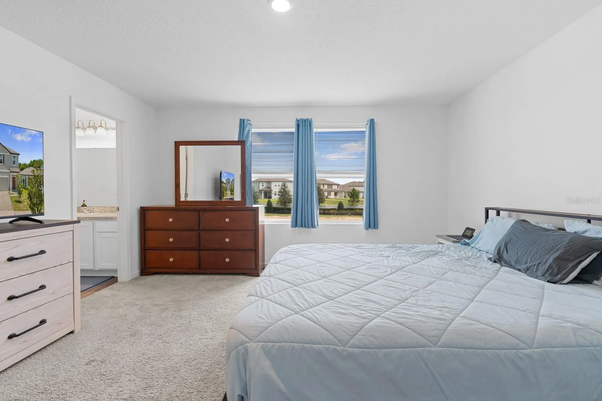 38465 Honeysuckle Drive Dade City FL 33525