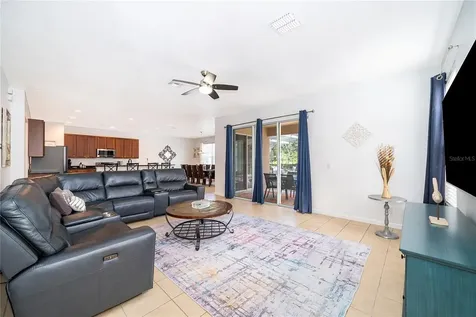 406 Orange Cosmos Boulevard Davenport FL 33837