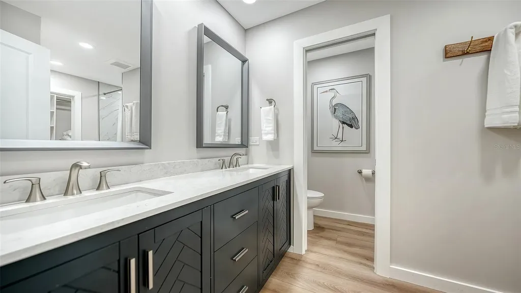 734 Birdsong Lane Sarasota FL 34242