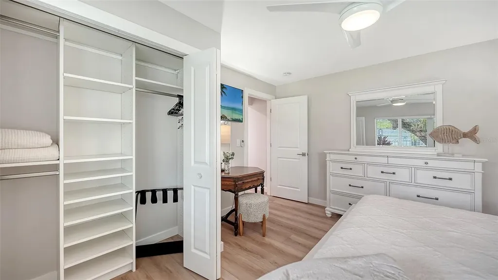 734 Birdsong Lane Sarasota FL 34242