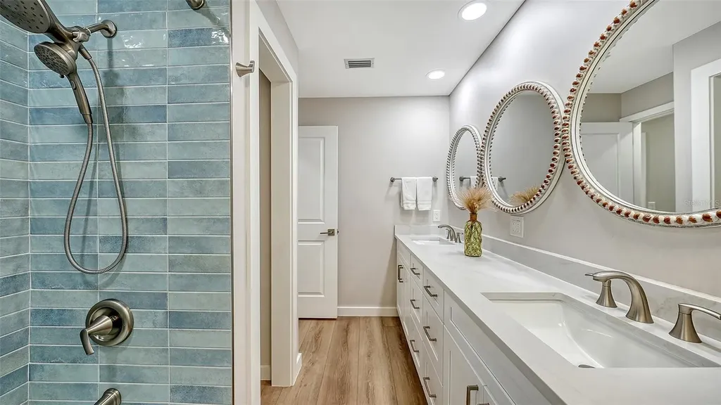 734 Birdsong Lane Sarasota FL 34242
