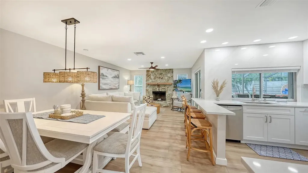 734 Birdsong Lane Sarasota FL 34242