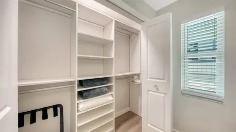 734 Birdsong Lane Sarasota FL 34242