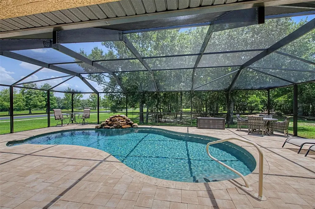 27928 Austin Woods Drive Dade City FL 33525