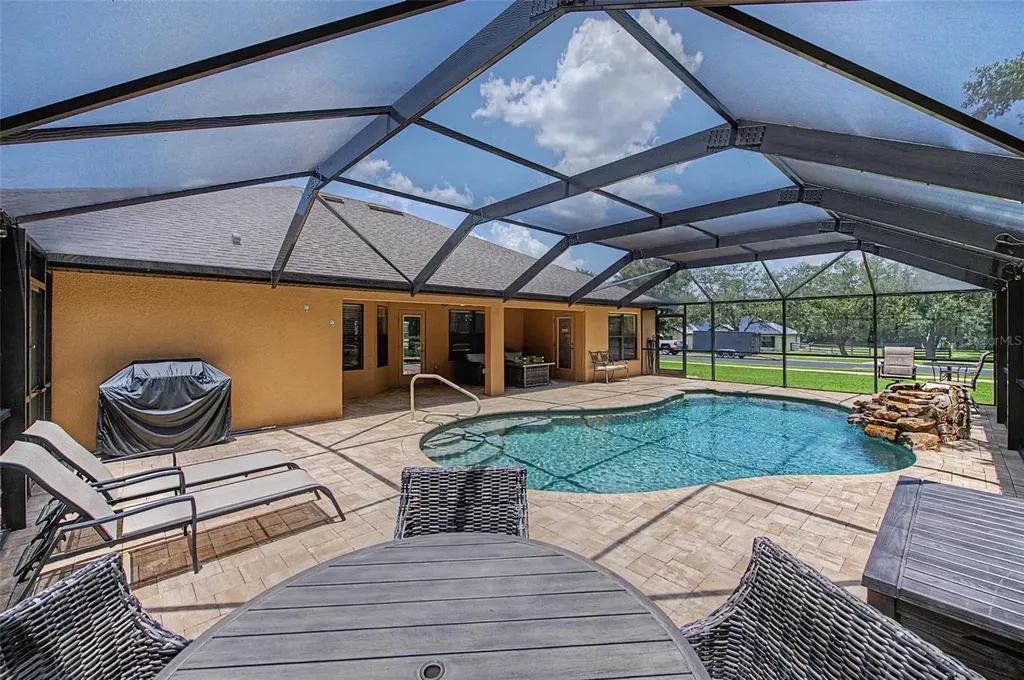 27928 Austin Woods Drive Dade City FL 33525