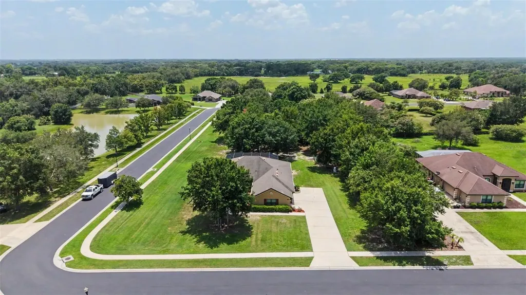 27928 Austin Woods Drive Dade City FL 33525