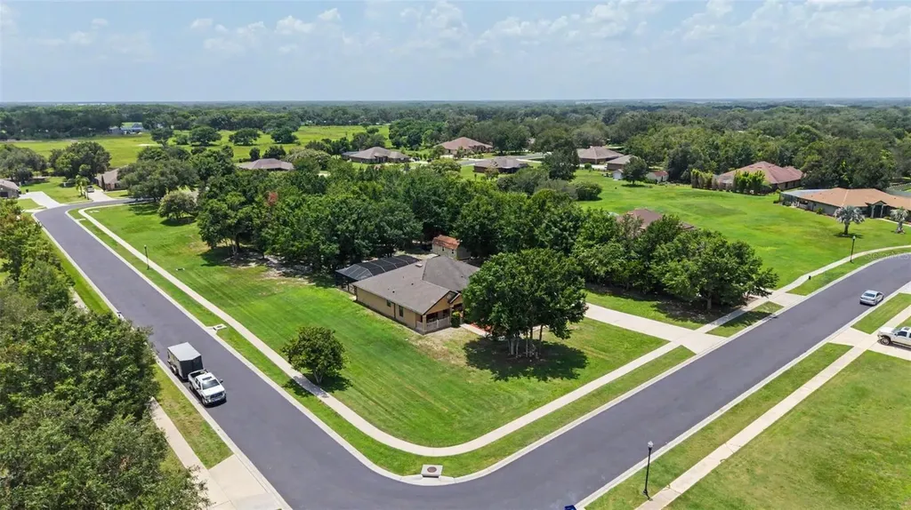 27928 Austin Woods Drive Dade City FL 33525