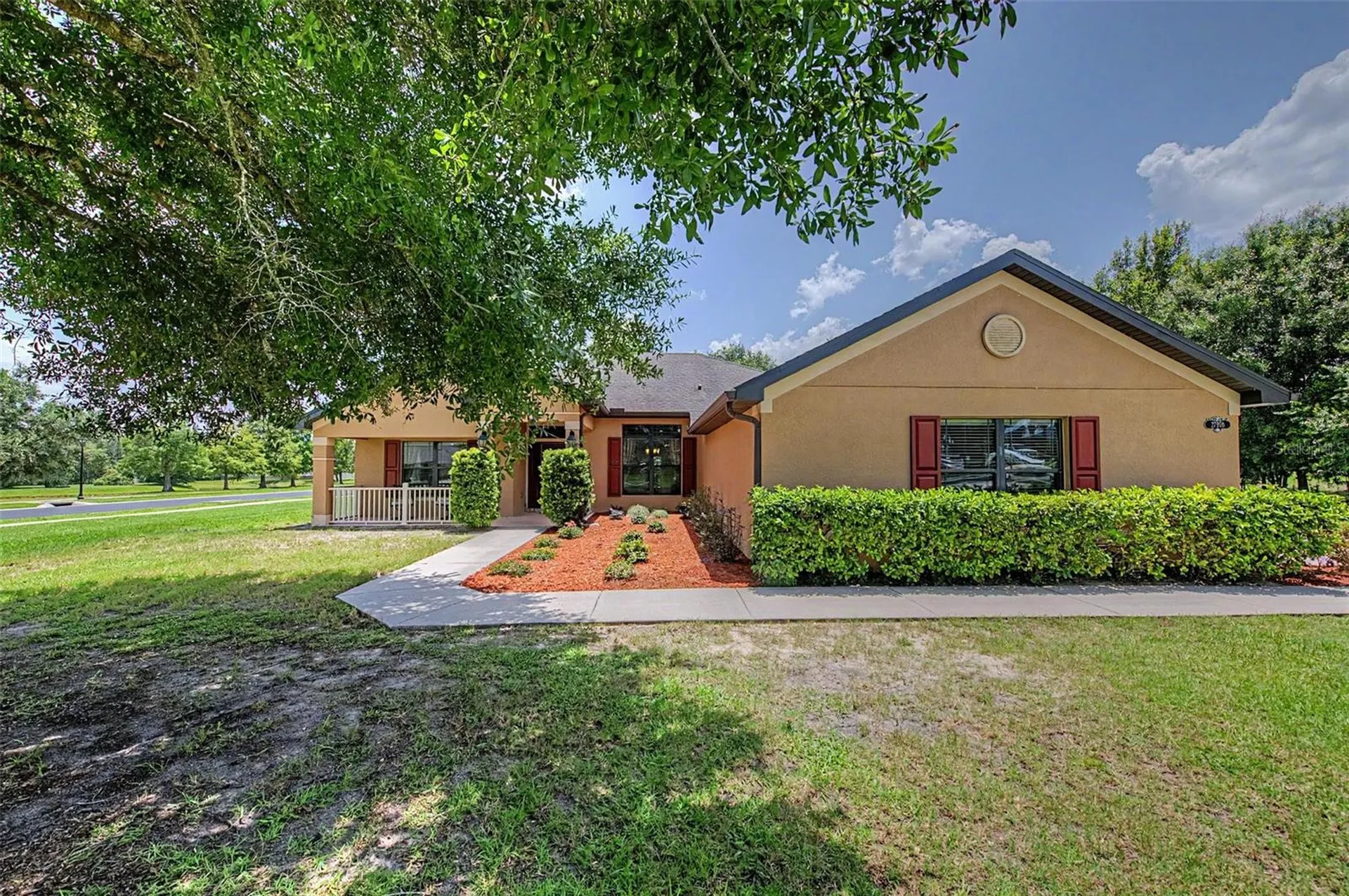 27928 Austin Woods Drive Dade City FL 33525