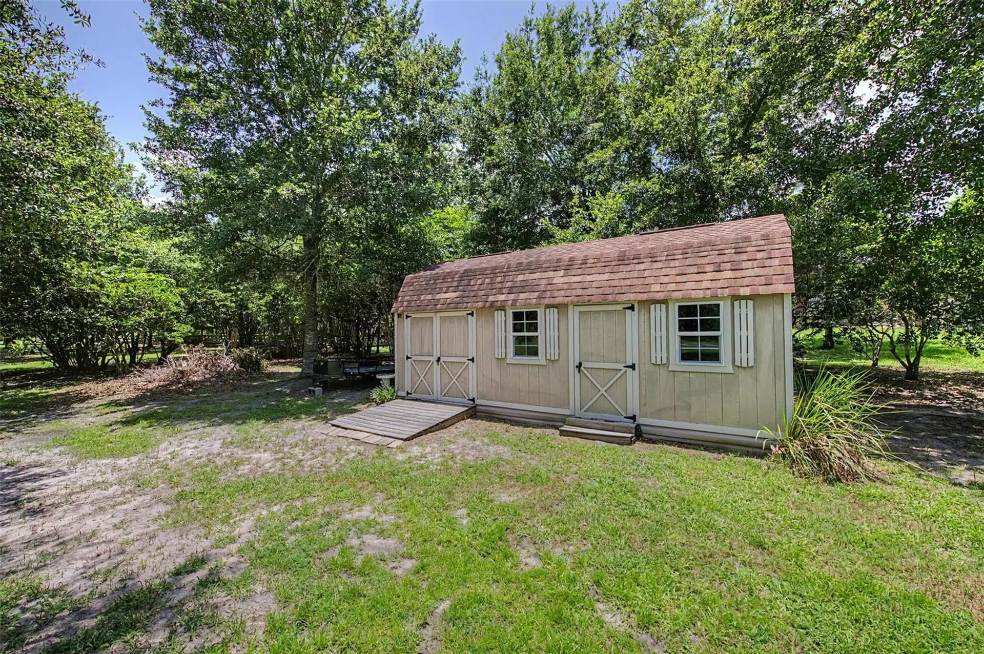 27928 Austin Woods Drive Dade City FL 33525