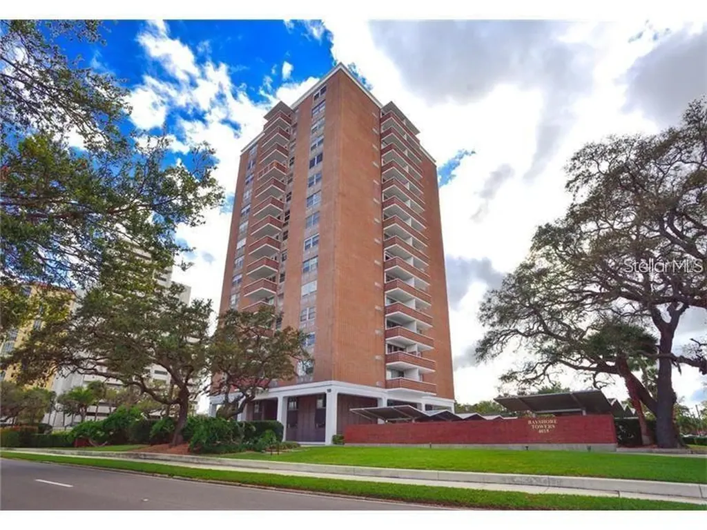4015 Bayshore Boulevard Tampa FL 33611