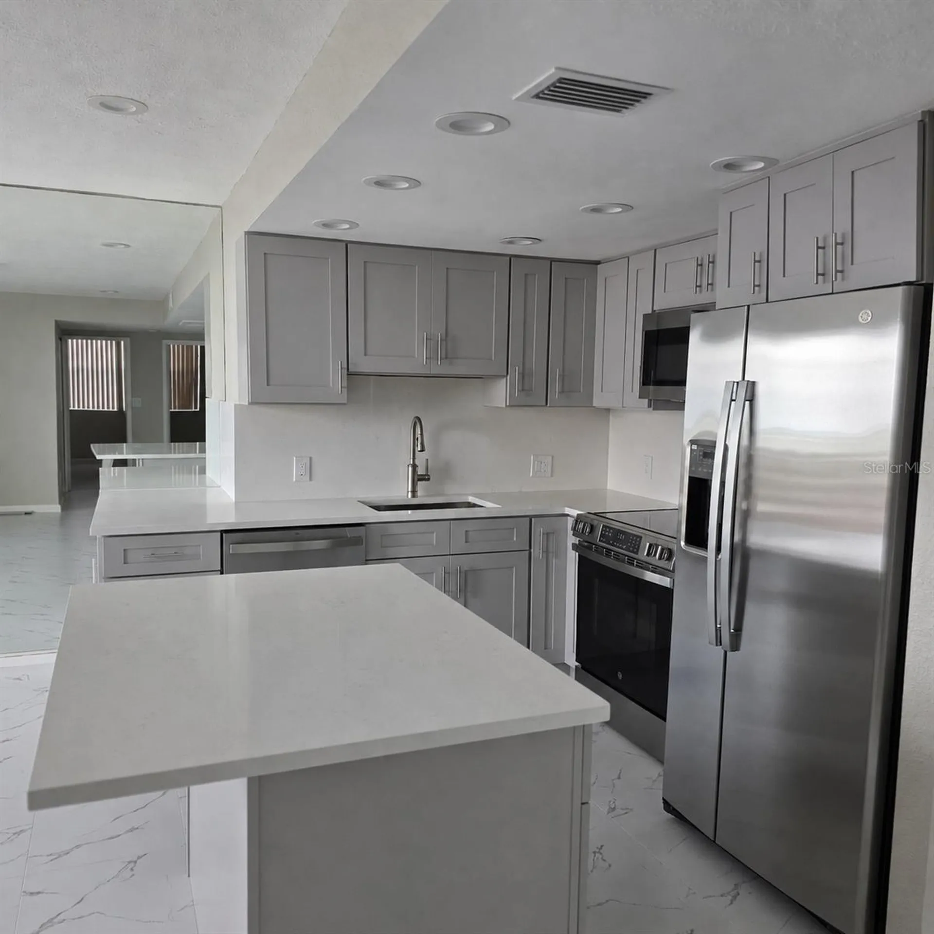 4015 Bayshore Boulevard Tampa FL 33611