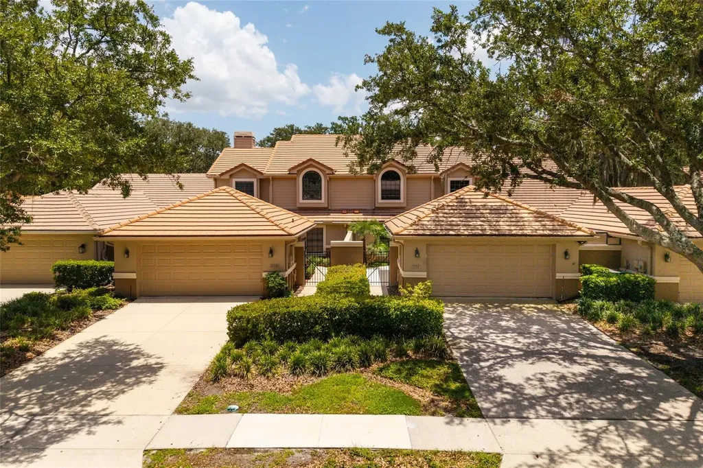 17557 Fairmeadow Drive Tampa FL 33647