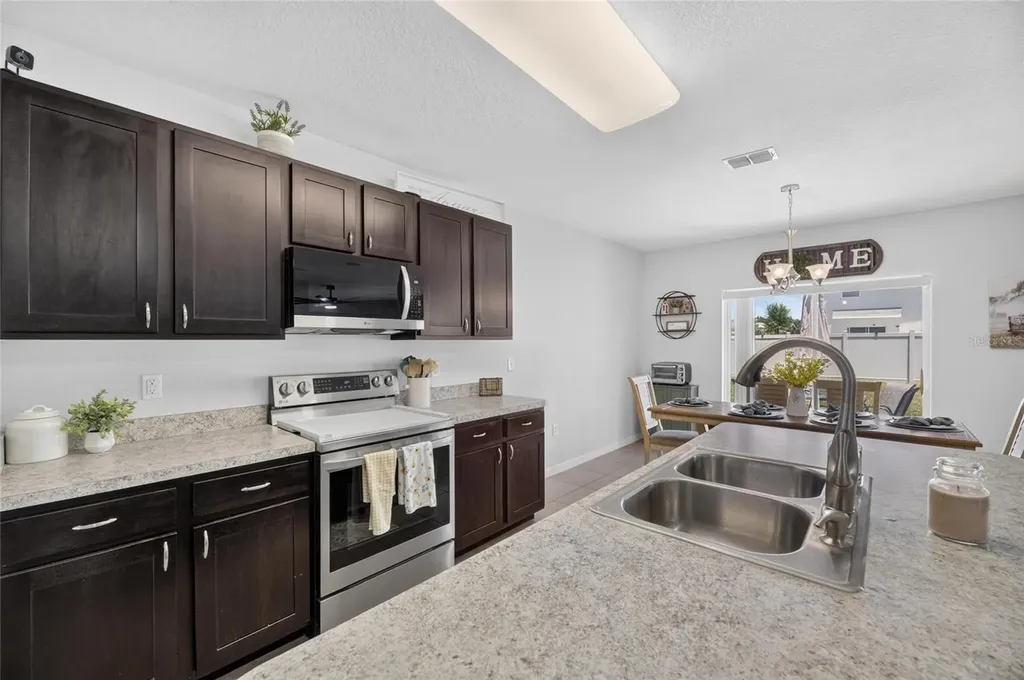 8115 Harwich Port Lane Gibsonton FL 33534