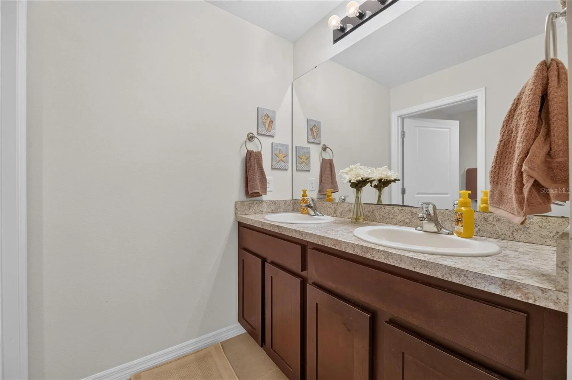8115 Harwich Port Lane Gibsonton FL 33534