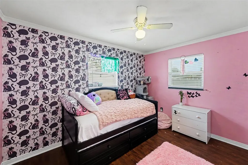 3719 39th Street N St Petersburg FL 33713