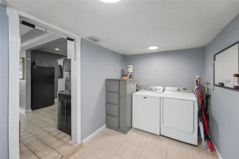 3719 39th Street N St Petersburg FL 33713