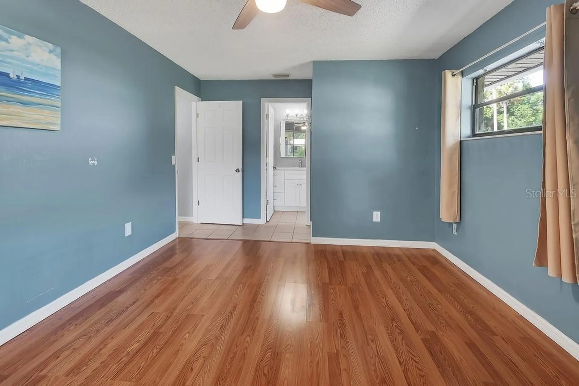 235 W Retta Street De Leon Springs FL 32130