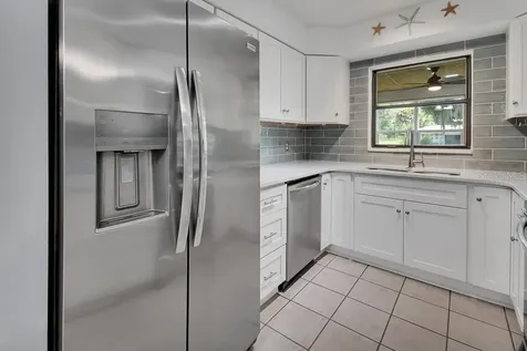 235 W Retta Street De Leon Springs FL 32130