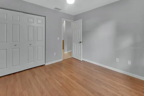 235 W Retta Street De Leon Springs FL 32130