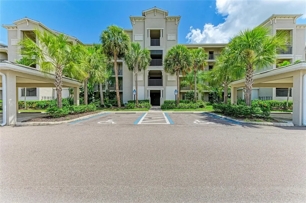 18008 Gawthrop Drive Bradenton FL 34211