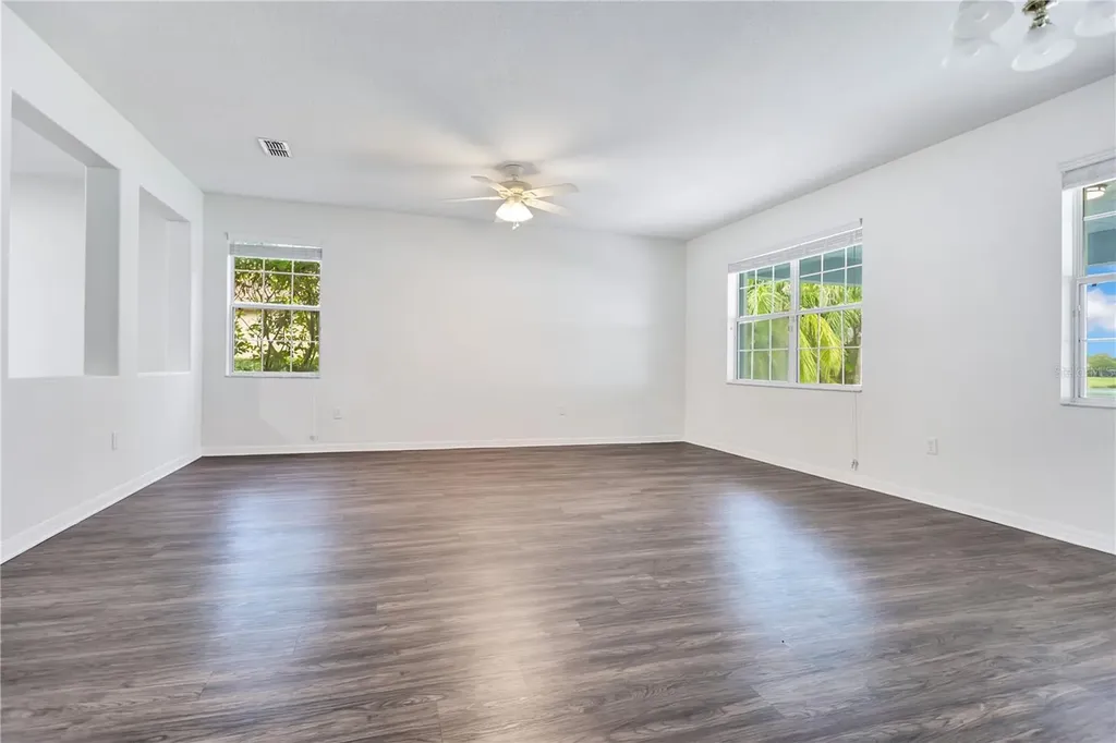 5331 Sandy Shell Drive Apollo Beach FL 33572