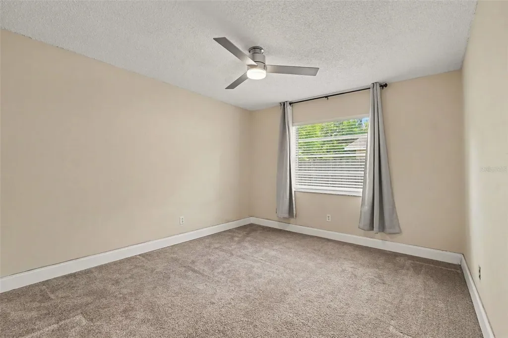 5733 66th Lane N St Petersburg FL 33709