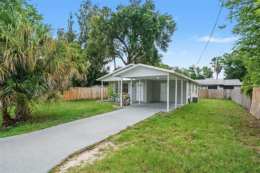 5733 66th Lane N St Petersburg FL 33709