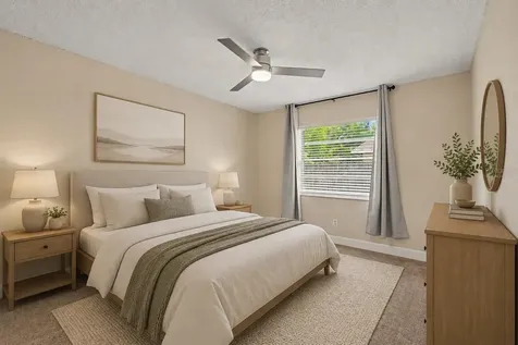 5733 66th Lane N St Petersburg FL 33709