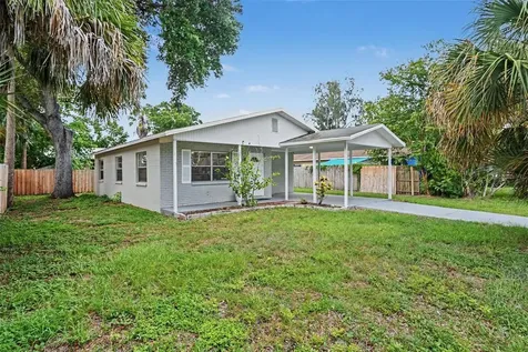 5733 66th Lane N St Petersburg FL 33709