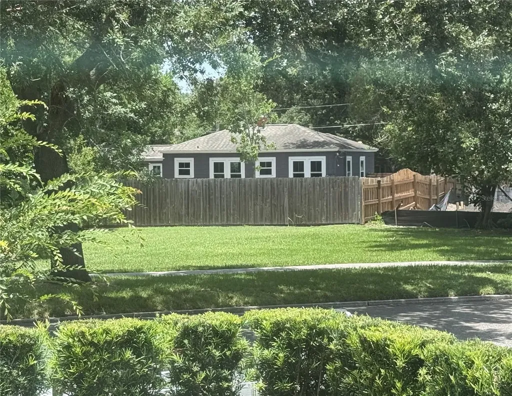 2028 Illinois Street Orlando FL 32803