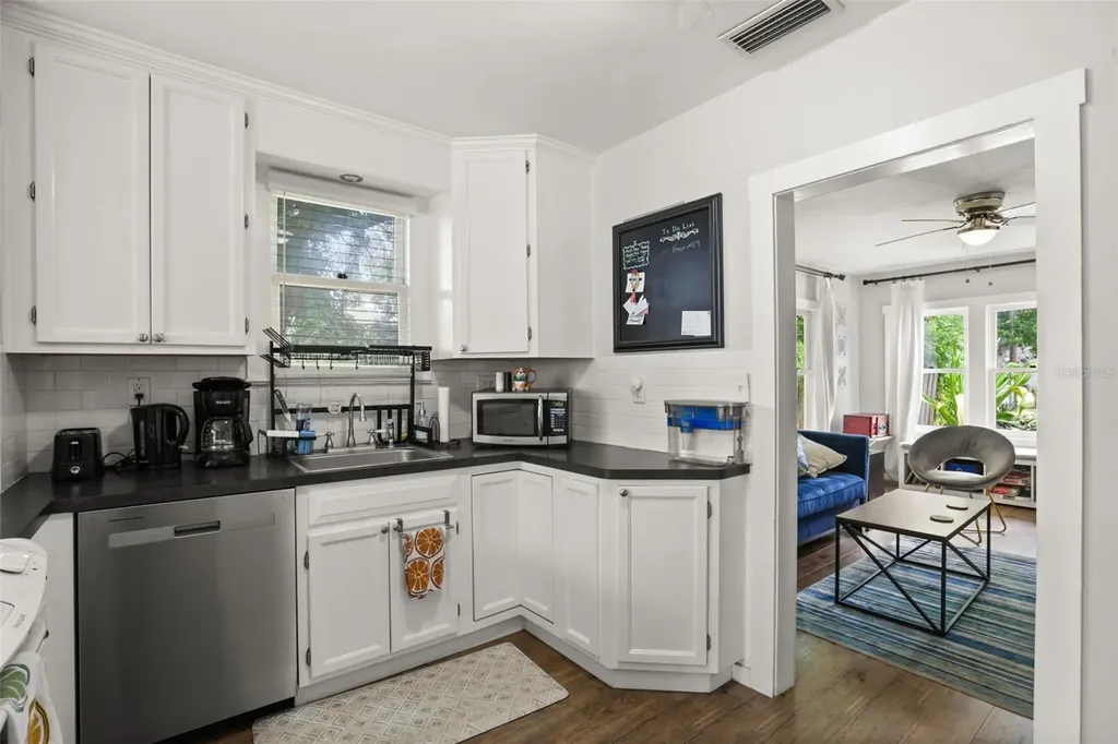 1214 E Harding Street Orlando FL 32806