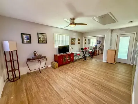 45 Caswell Drive Orlando FL 32825