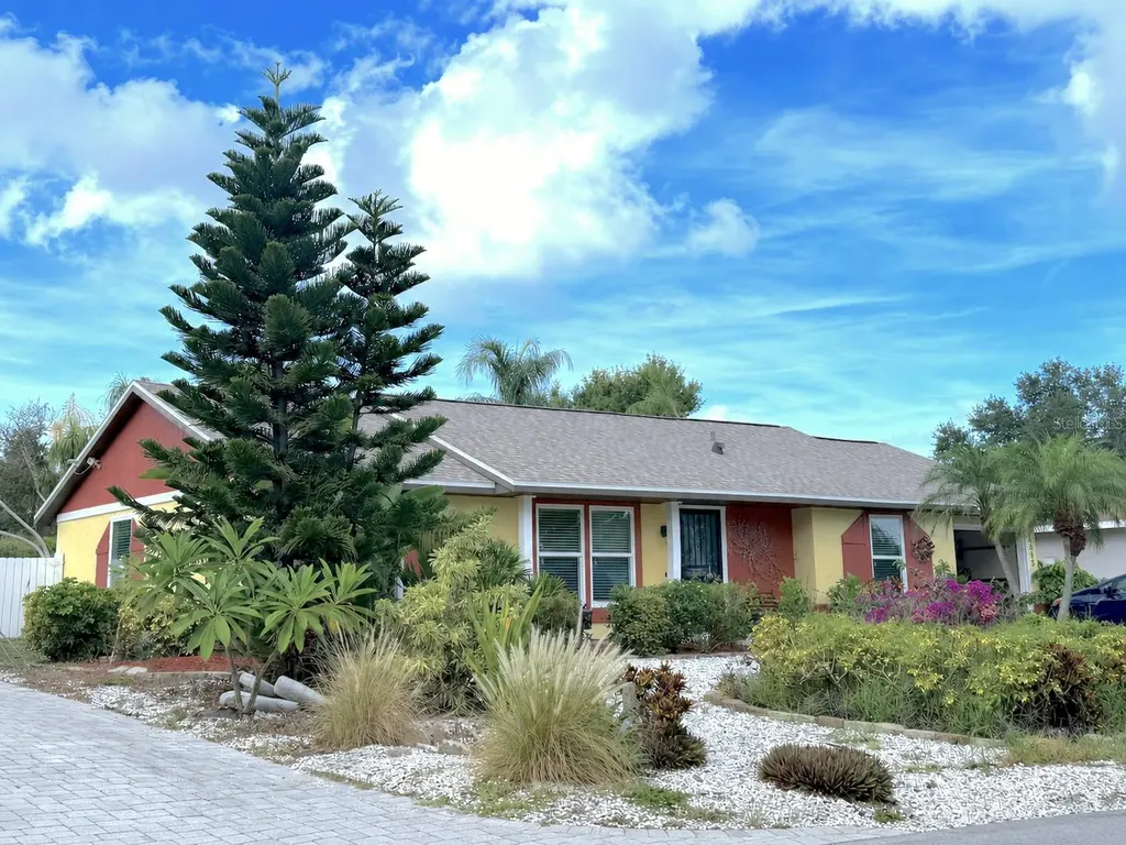 6503 34th Avenue W Bradenton FL 34209