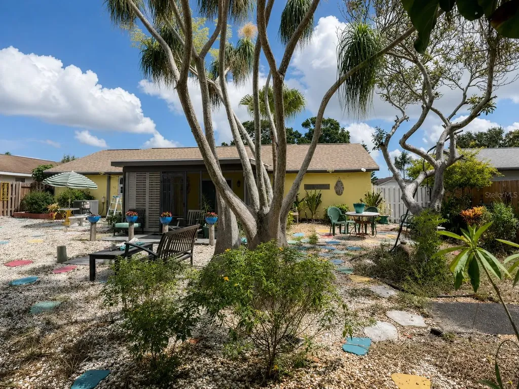 6503 34th Avenue W Bradenton FL 34209