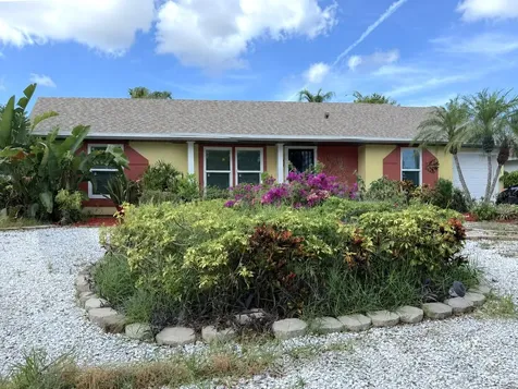 6503 34th Avenue W Bradenton FL 34209