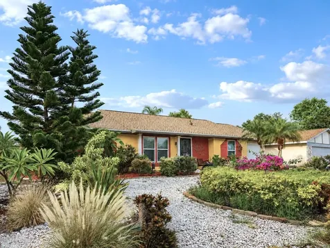 6503 34th Avenue W Bradenton FL 34209