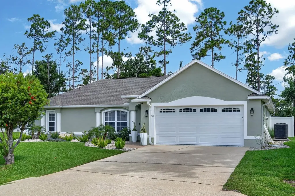 98 Westgrill Drive Palm Coast FL 32164