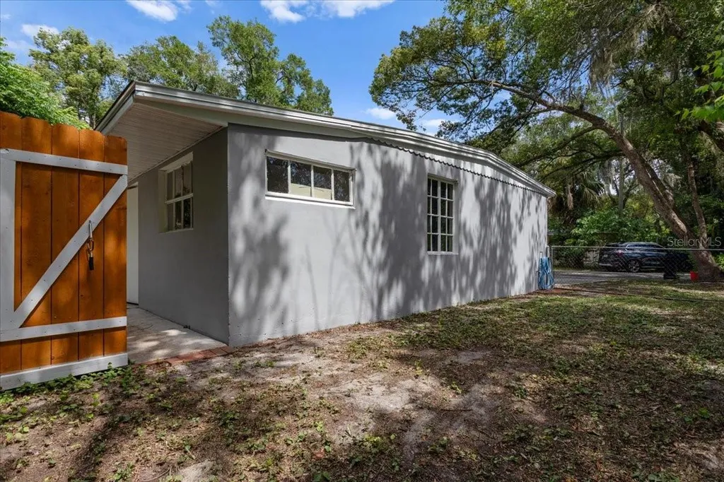1116 NW 32nd Avenue Gainesville FL 32609