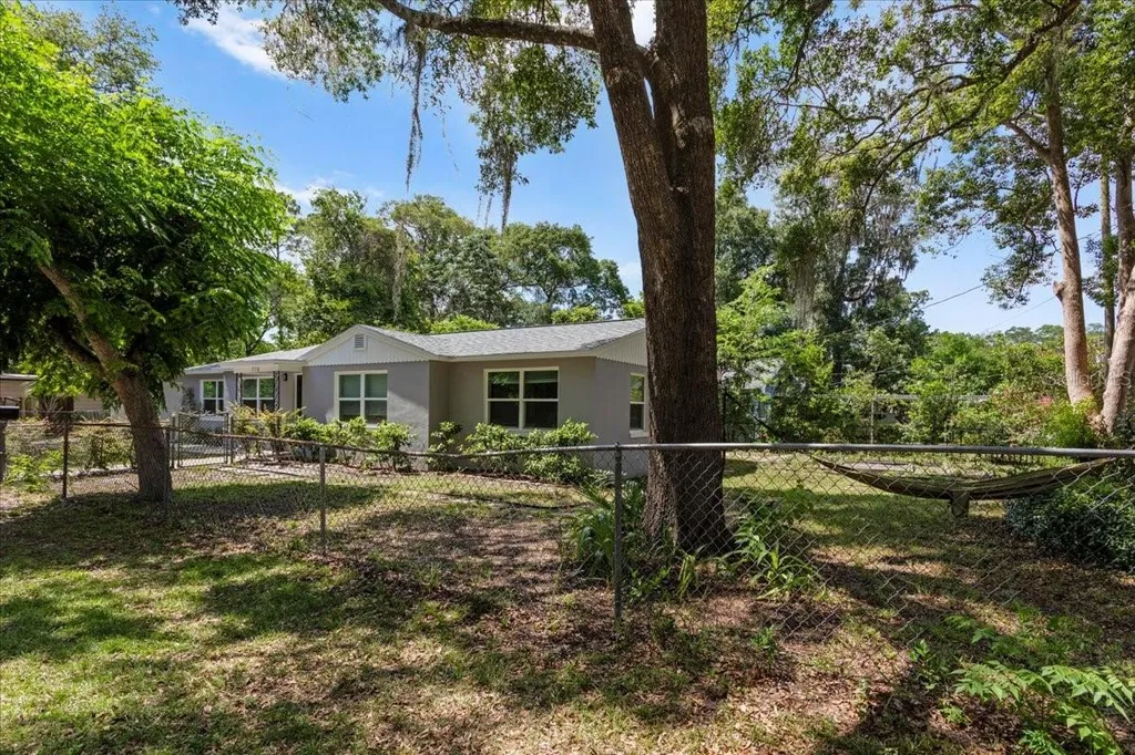 1116 NW 32nd Avenue Gainesville FL 32609
