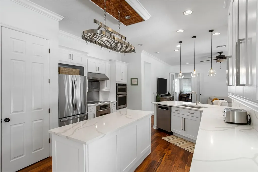 2113 Climbing Ivy Drive Tampa FL 33618