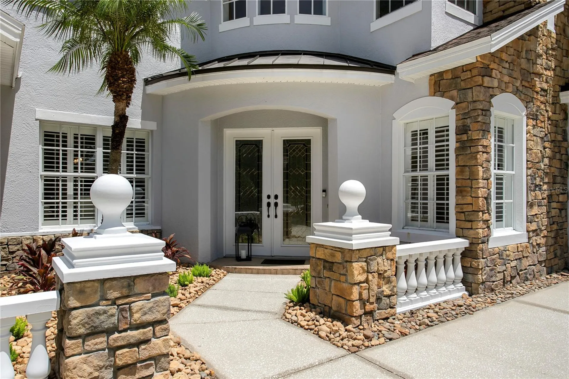 2113 Climbing Ivy Drive Tampa FL 33618